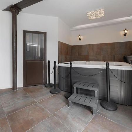 #Fer Rever 63# Spa # Thiers Extérieur photo