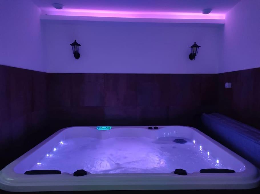 #Fer Rever 63# Spa # Thiers Extérieur photo