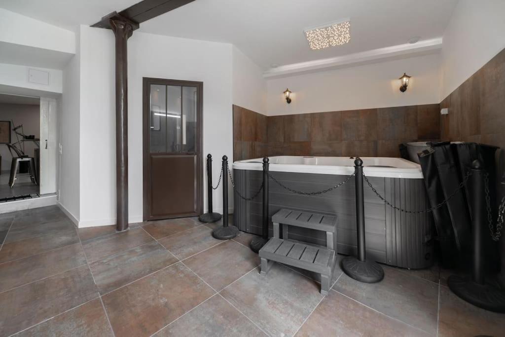 #Fer Rever 63# Spa # Thiers Extérieur photo